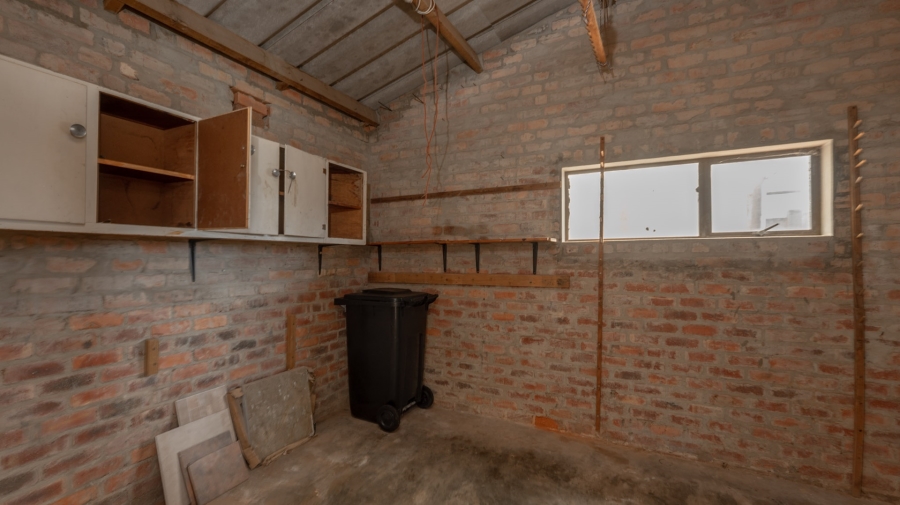 To Let 3 Bedroom Property for Rent in Struisbaai Western Cape